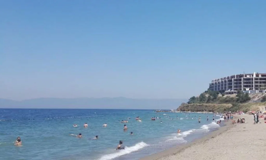 Burgaz Altınkum Halk Plajı