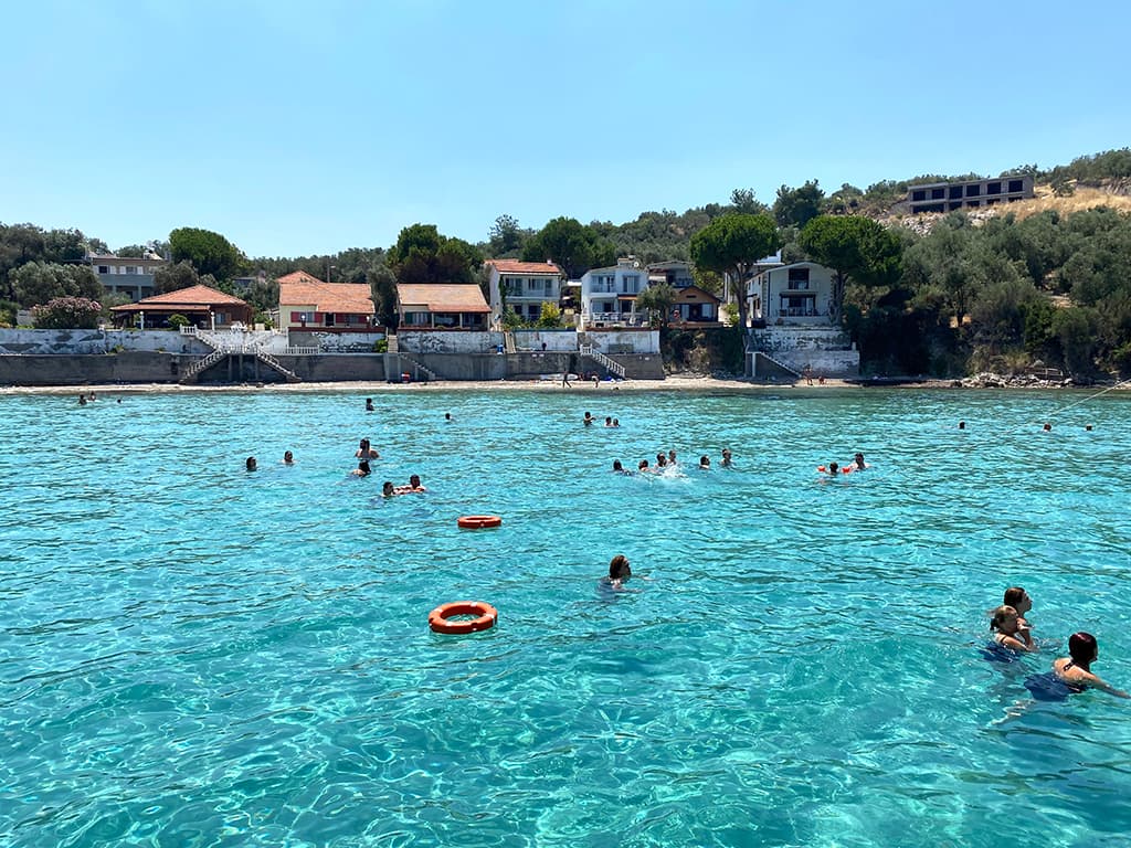 Küçük Zindancık Koyu